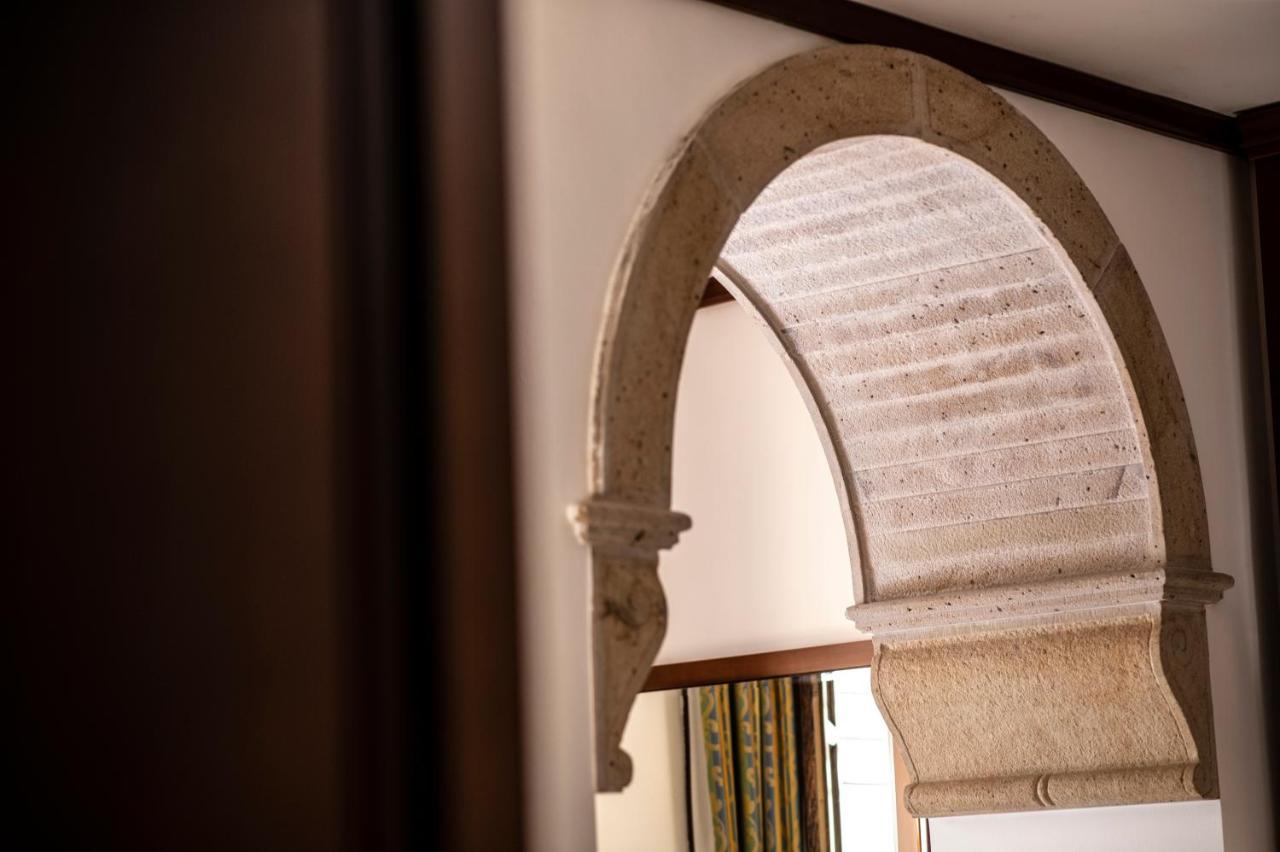 Hotel Garibaldi Milazzo Buitenkant foto